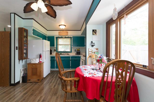 N89W15242 Cleveland AVENUE, Menomonee Falls, WI 53051