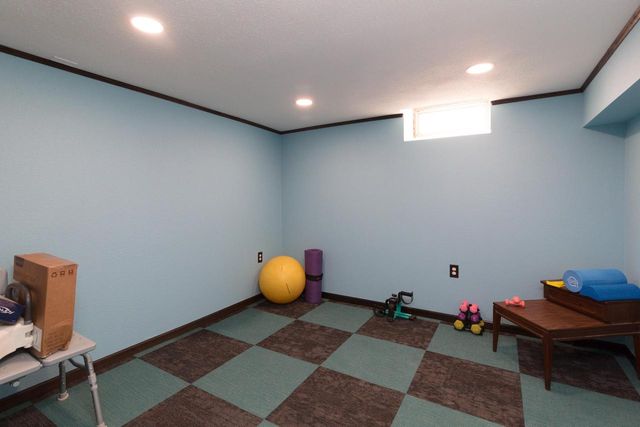 N89W15242 Cleveland AVENUE, Menomonee Falls, WI 53051