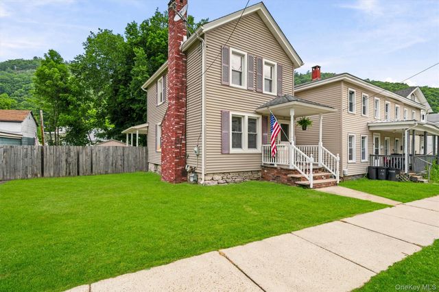 15 Delaware Street, Port Jervis, NY 12771