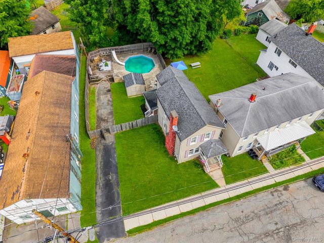 15 Delaware Street, Port Jervis, NY 12771