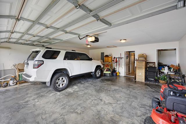 99 Sunflower Drive, Pottsville, AR 72858