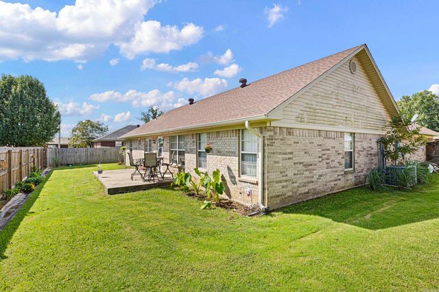 99 Sunflower Drive, Pottsville, AR 72858