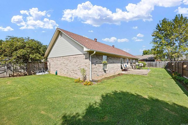 99 Sunflower Drive, Pottsville, AR 72858