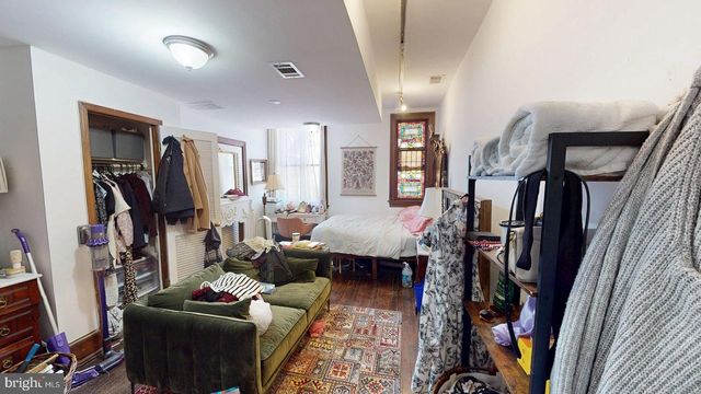 318 MARYLAND AVE NE, Washington, DC 20002