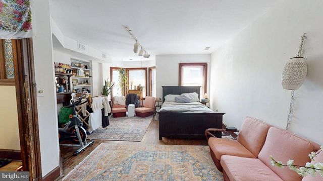 318 MARYLAND AVE NE, Washington, DC 20002