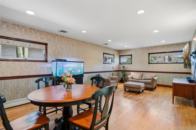 565 Mohawk Road, West Hempstead, NY 11552