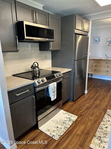 948 Frangi Pani Drive, Sebastian, FL 32976