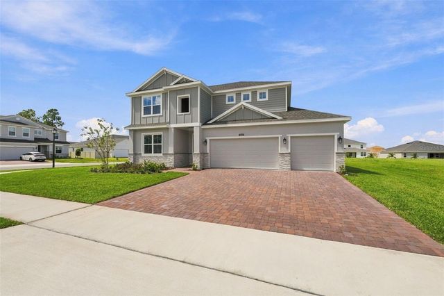 5860 SIERRA CROWN STREET, Mount Dora, FL 32757