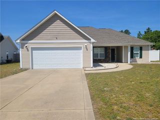 3608 Crosswinds Drive, Hope Mills, NC 28348