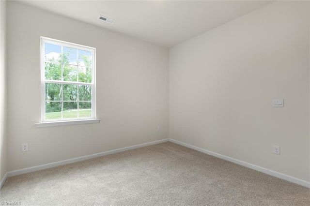 3010 Middle Creek Lane, Greensboro, NC 27405