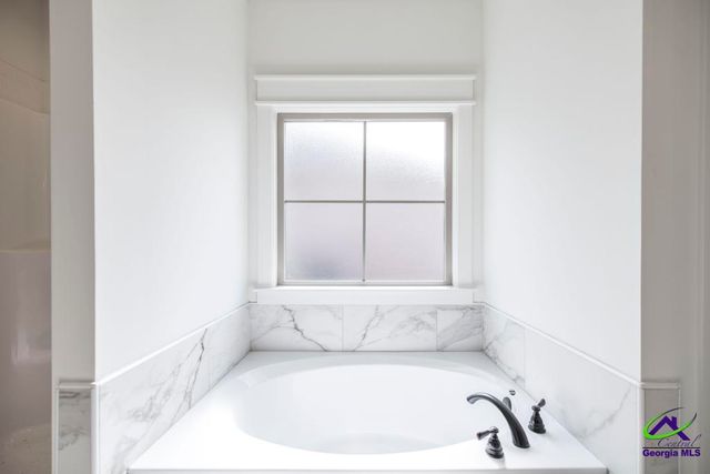 521 Bristleleaf Path, Kathleen, GA 31047