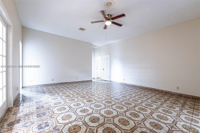 236 N Federal Hwy 201, Dania Beach, FL 33004