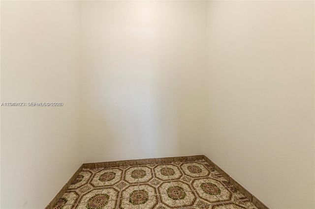 236 N Federal Hwy 201, Dania Beach, FL 33004