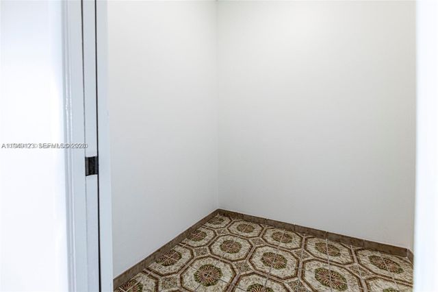 236 N Federal Hwy 201, Dania Beach, FL 33004