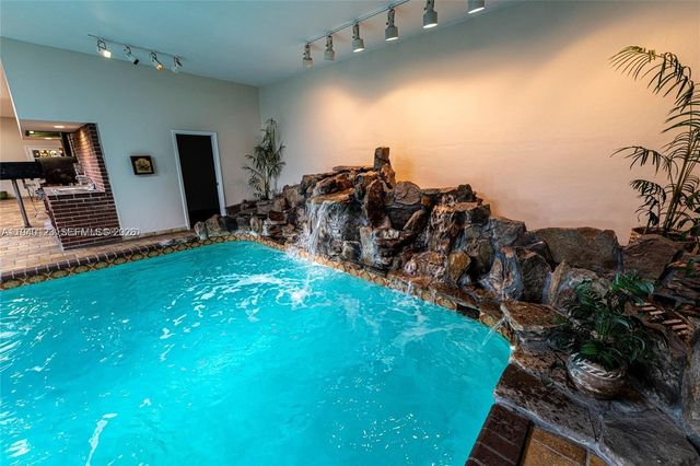 236 N Federal Hwy 201, Dania Beach, FL 33004