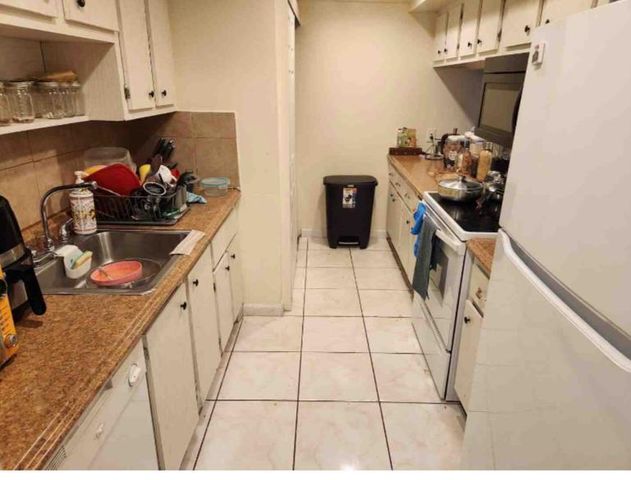 2061 NW 46th Avenue G101, Lauderhill, FL 33313