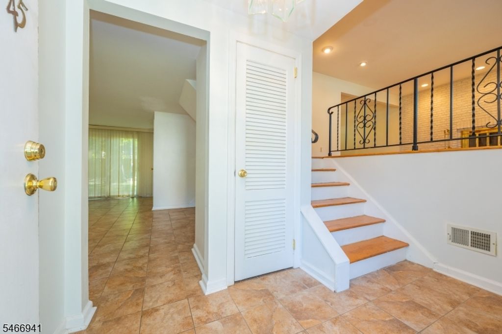 45 Crestmont Rd, West Orange Twp., NJ 07052 — photo 5