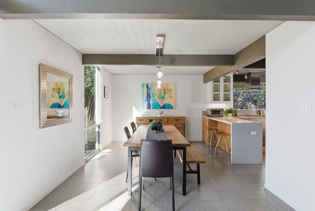 943 Trophy Drive, Mountain View, CA 94040