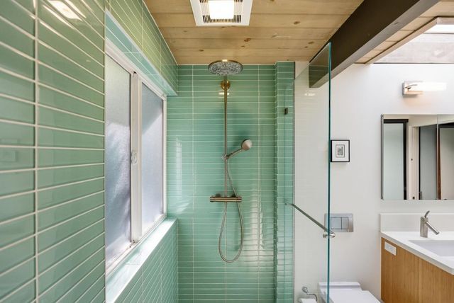 943 Trophy Drive, Mountain View, CA 94040