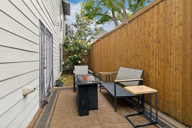 3904 Rawlins Street 112, Dallas, TX 75219