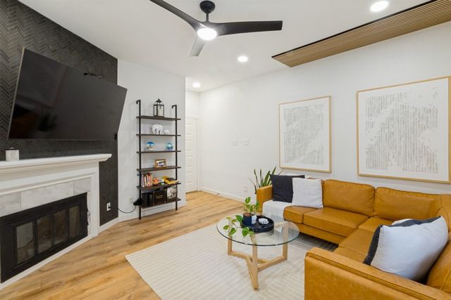 3904 Rawlins Street 112, Dallas, TX 75219