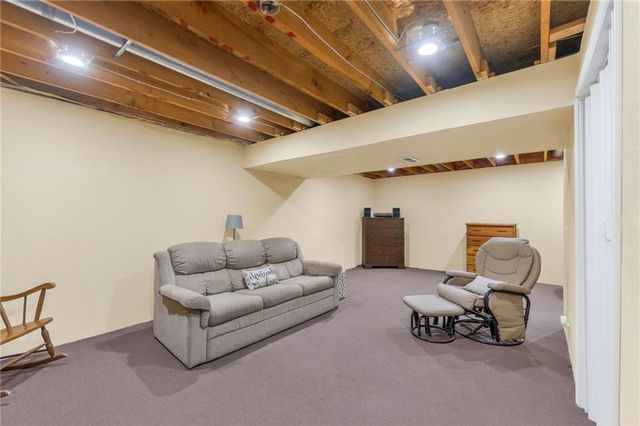 1314 Susan Street, Kearney, MO 64060