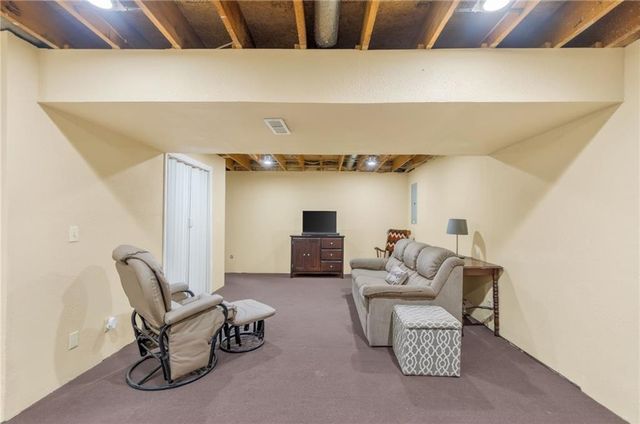 1314 Susan Street, Kearney, MO 64060