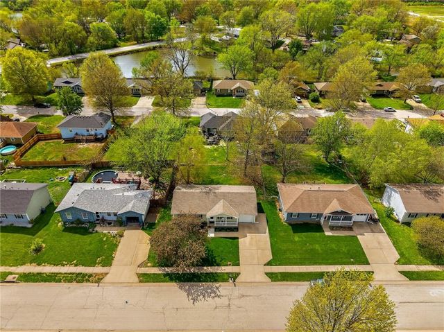 1314 Susan Street, Kearney, MO 64060