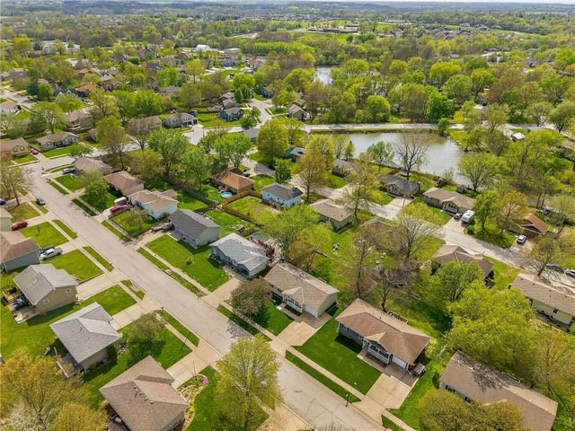 1314 Susan Street, Kearney, MO 64060