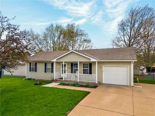 1314 Susan Street, Kearney, MO 64060