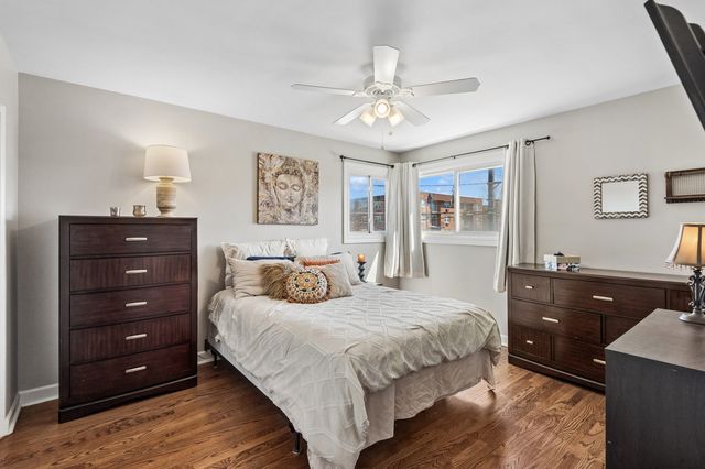 5021 Church Street 2, Skokie, IL 60077