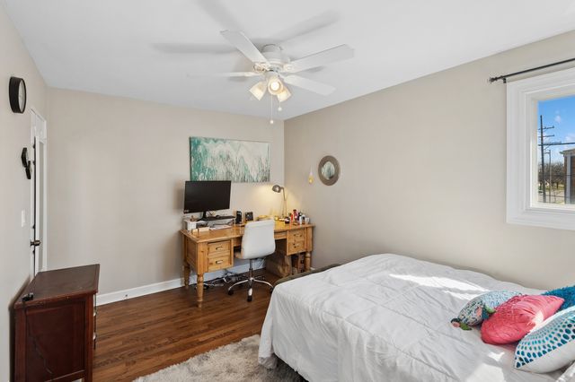 5021 Church Street 2, Skokie, IL 60077