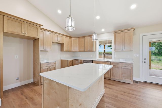 762 Perkins Lane, Lancaster, KY 40444
