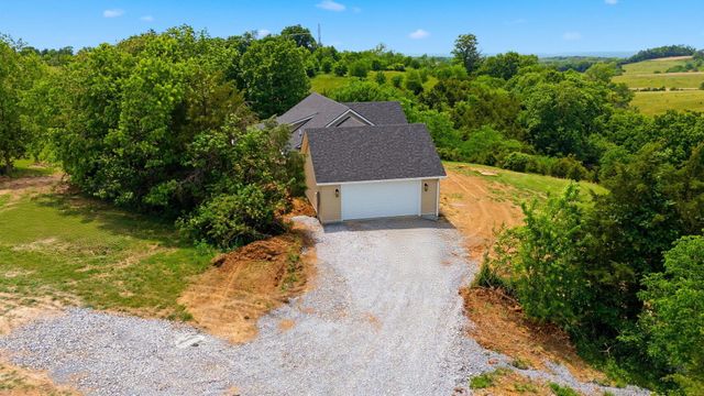 762 Perkins Lane, Lancaster, KY 40444