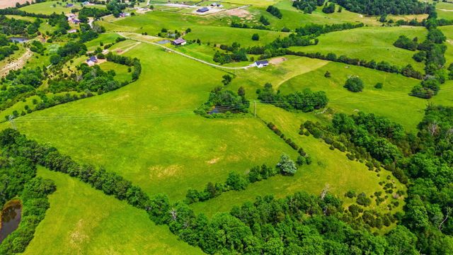 762 Perkins Lane, Lancaster, KY 40444