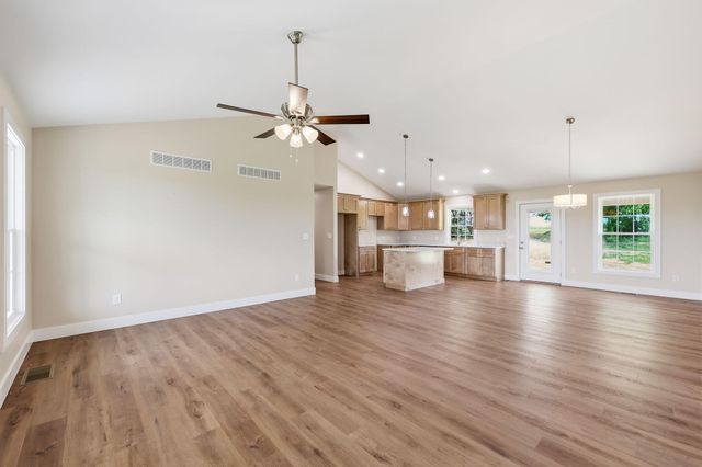 762 Perkins Lane, Lancaster, KY 40444