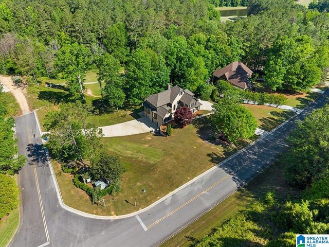 707 SAINT ANDREWS PARKWAY, Oneonta, AL 35121