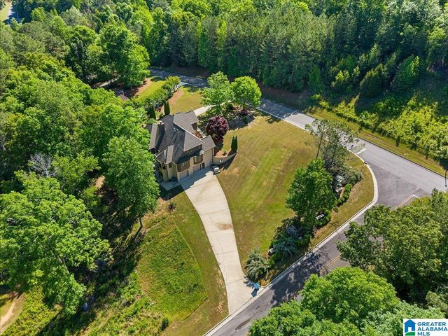 707 SAINT ANDREWS PARKWAY, Oneonta, AL 35121