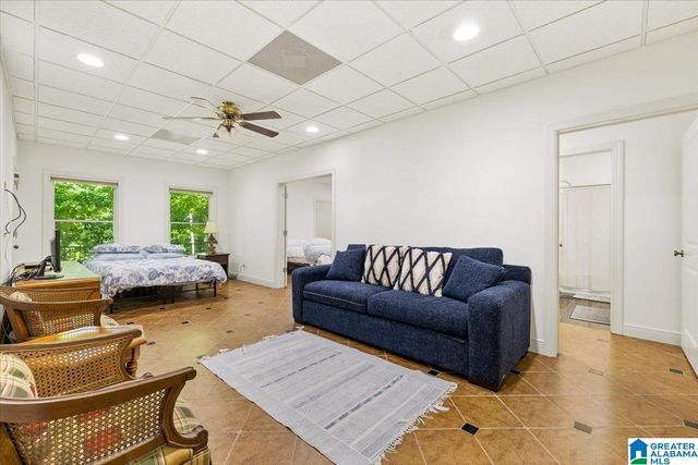 707 SAINT ANDREWS PARKWAY, Oneonta, AL 35121