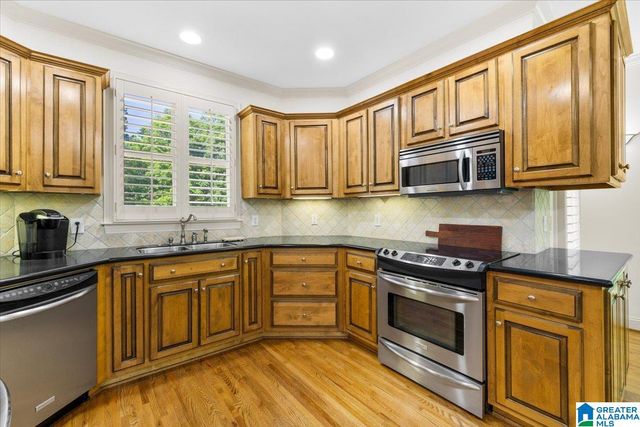 707 SAINT ANDREWS PARKWAY, Oneonta, AL 35121