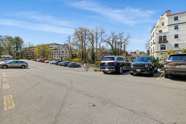 1255 North Avenue Building B Building B, 6N, New Rochelle, NY 10804