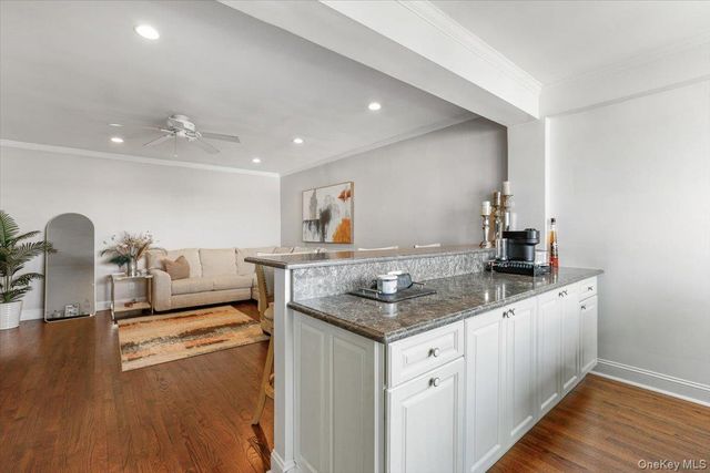 1255 North Avenue Building B Building B, 6N, New Rochelle, NY 10804