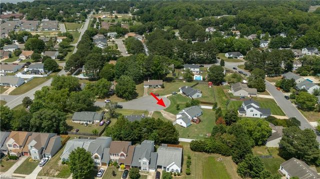 879 Maple CT, Smithfield, VA 23430