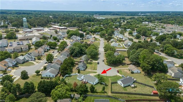 879 Maple CT, Smithfield, VA 23430