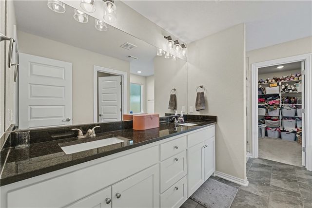 3005 S 20th Street, Rogers, AR 72758