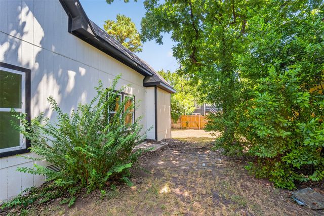 314 N Anglin Street, Cleburne, TX 76031
