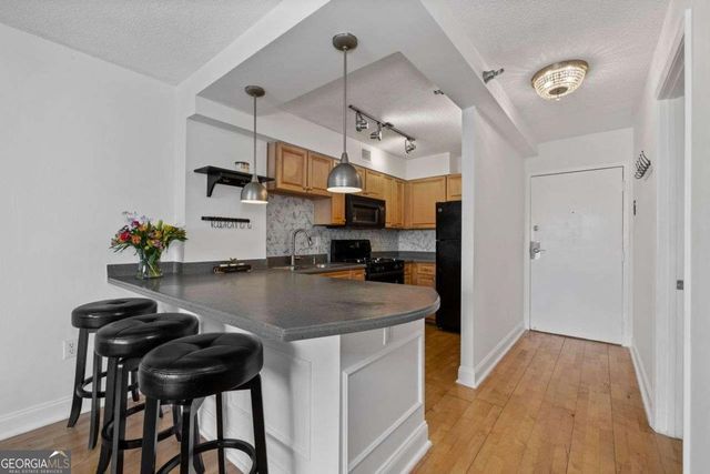 2479 PEACHTREE Road NE 912, Atlanta, GA 30305