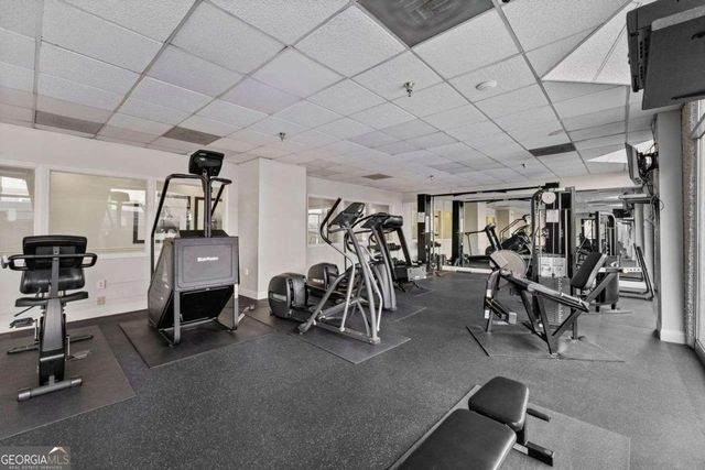 2479 PEACHTREE Road NE 912, Atlanta, GA 30305