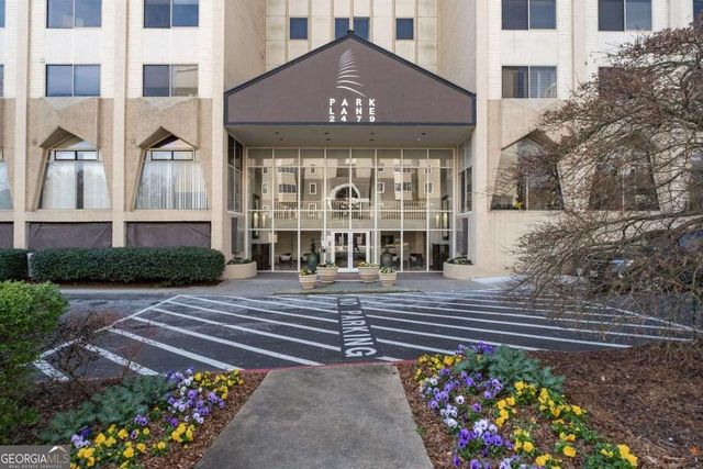 2479 PEACHTREE Road NE 912, Atlanta, GA 30305