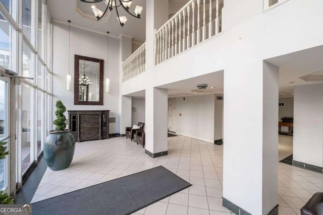 2479 PEACHTREE Road NE 912, Atlanta, GA 30305